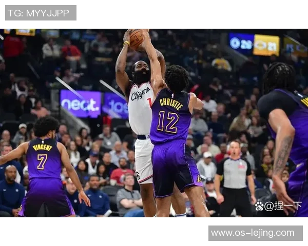 2014年NBA季后赛热火与骑士激战回顾精彩瞬间与关键时刻分析